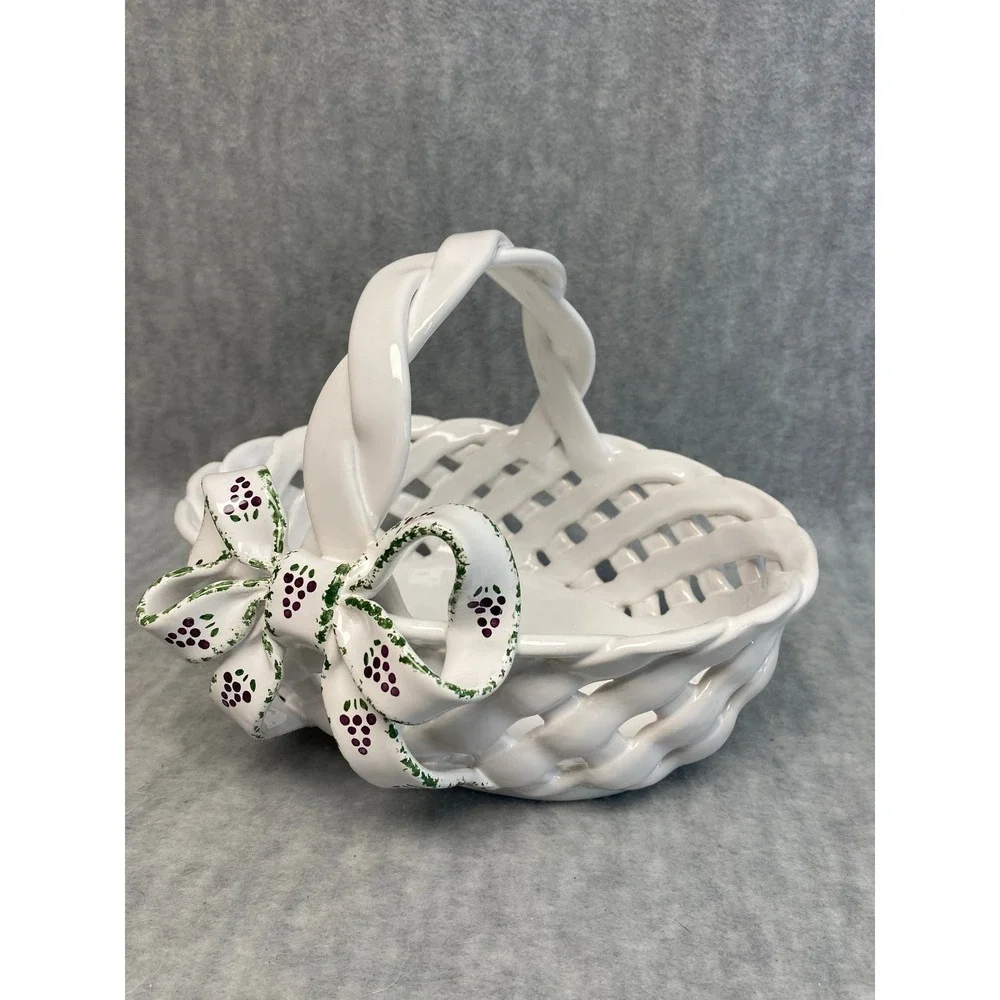 Berardos Vintage White Portugal Ceramic Lattice‎ Basket Bowl Grape Bow Accent